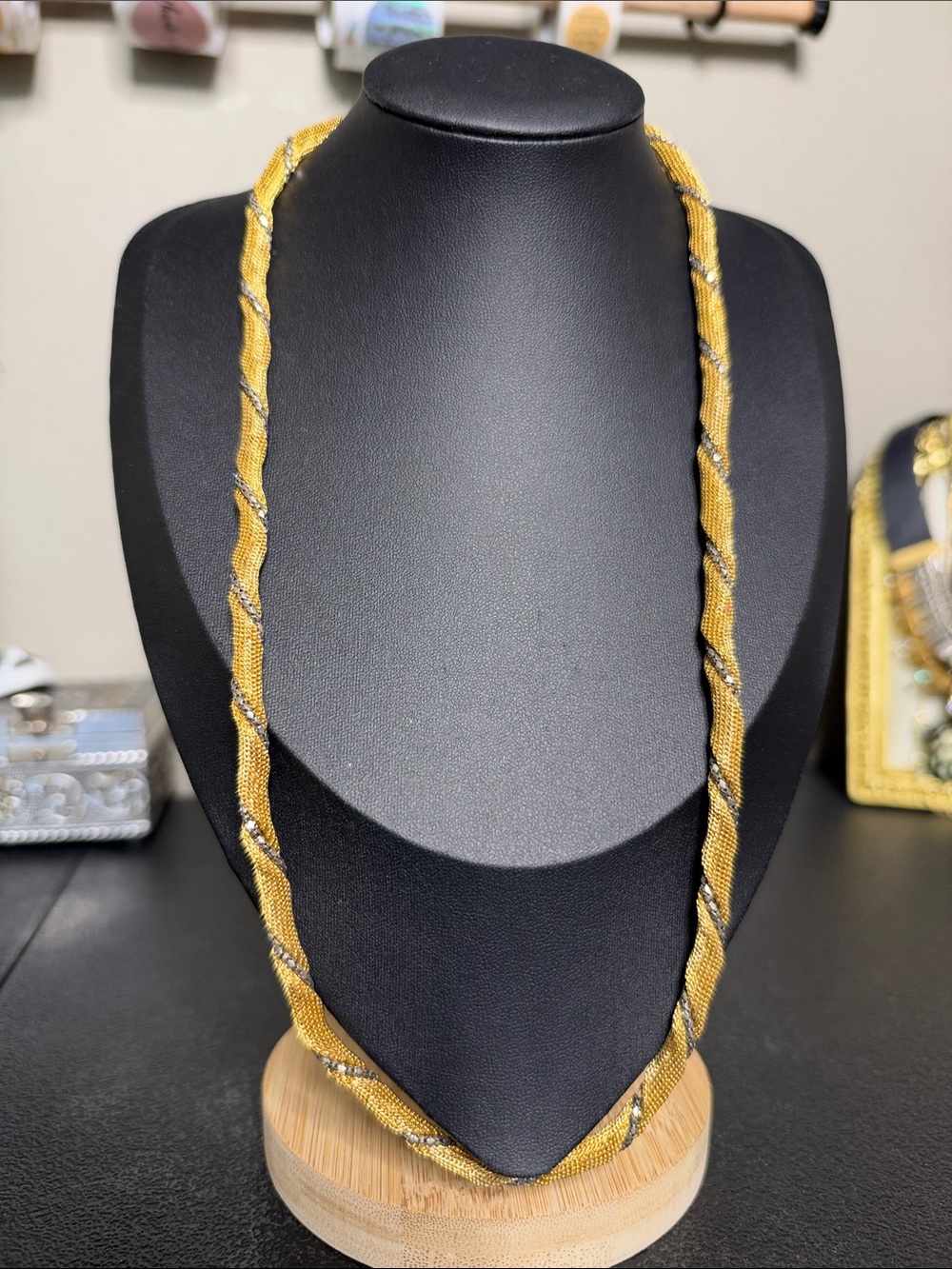 Vintage Gold-Tone Elegant Twisted Mesh Long Necklace - Women Jewelry